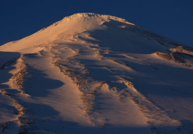 Sunset seen from the southwest bottom of Loqnuimay volcano