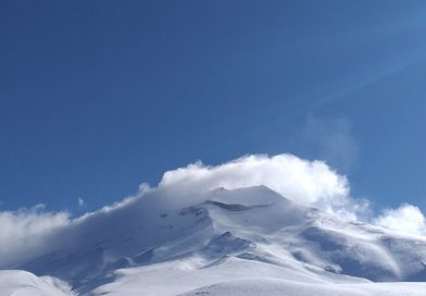 20 minutes into the traverse from the parking lot